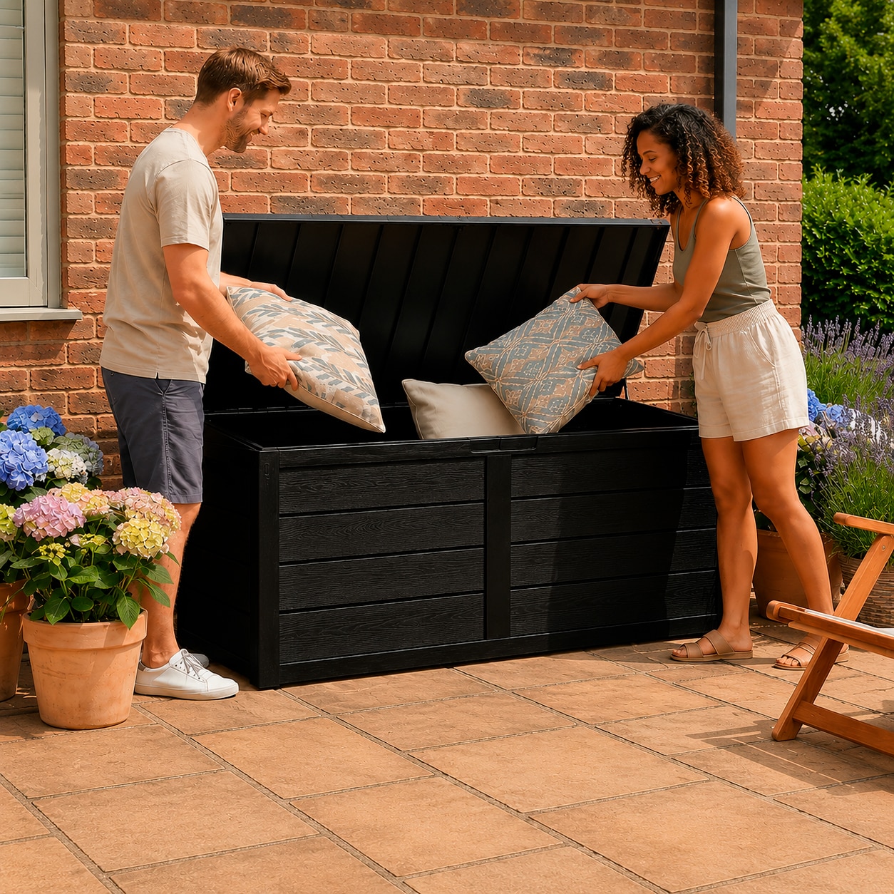 Neo 320 Litre Black Plastic Waterproof Outdoor Garden Plastic