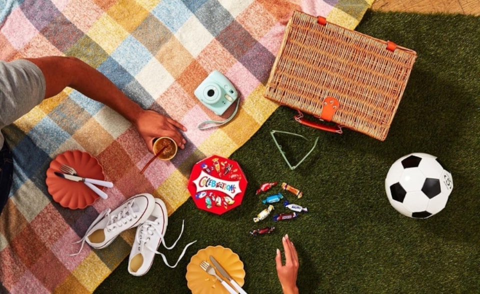 image 1 of Celebrations Centrepiece 385g Chocolate Gift with Thank You sleeve