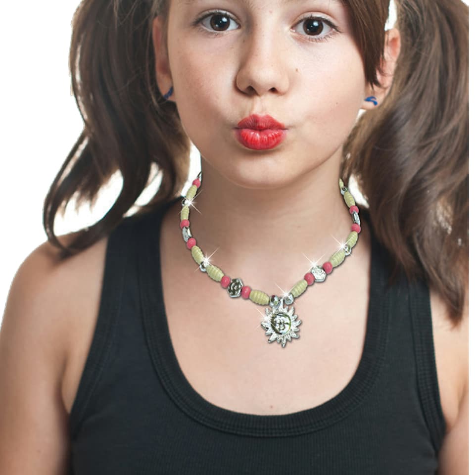 image 1 of Small World Toys On-The-Go Fashions