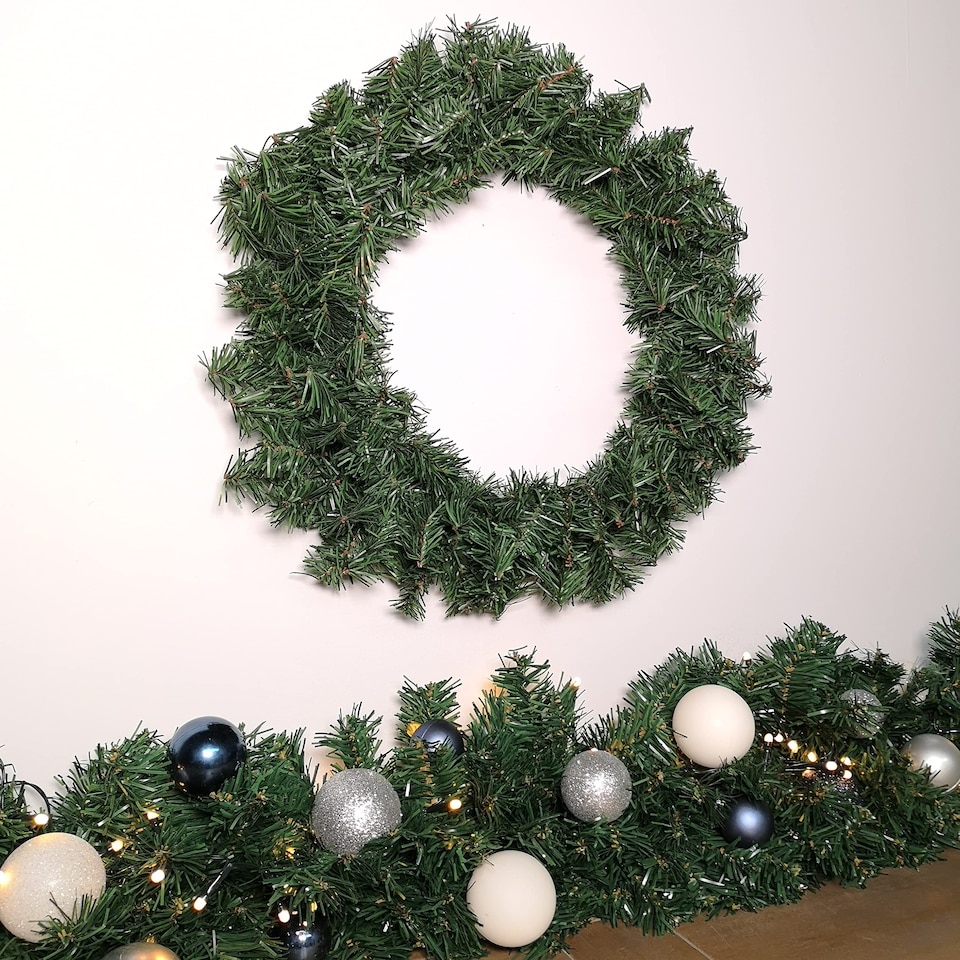 image 1 of 40cm Plain Green Canadian Pine Artificial Christmas Wreath