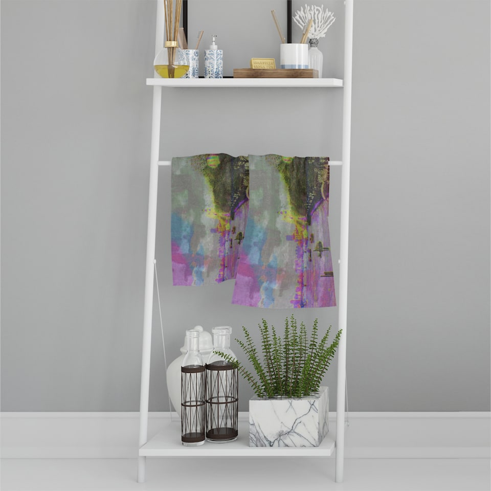 image 1 of London Bridge View Soft Bath Towel | Multi