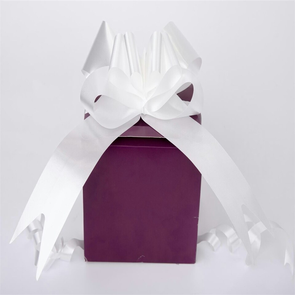 image 1 of 60 White Pullbows (50mm)
