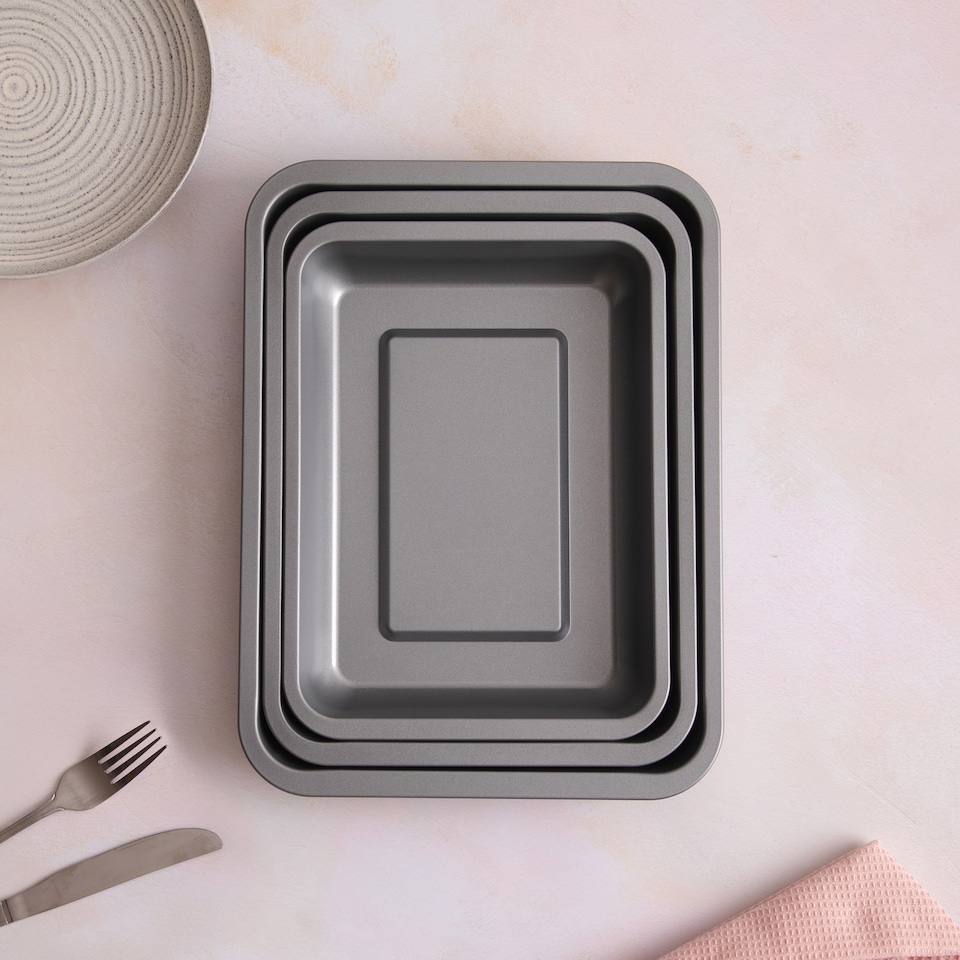 image 1 of BetterWare Essentials Non-Stick 3 Piece Roasting Tin Set