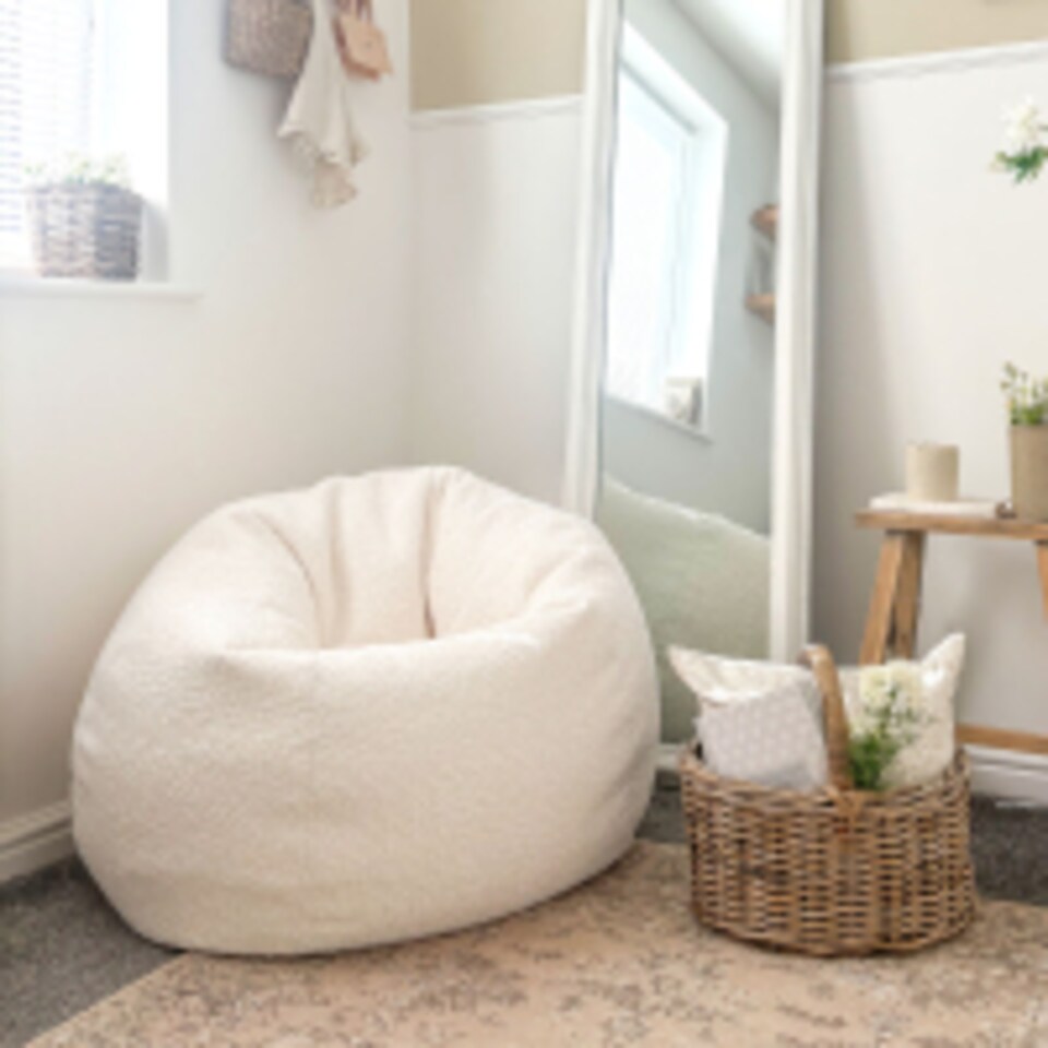 image 1 of rucomfy Slouchbag Bean Bag - Classic Snug Indoor Seat for Adults