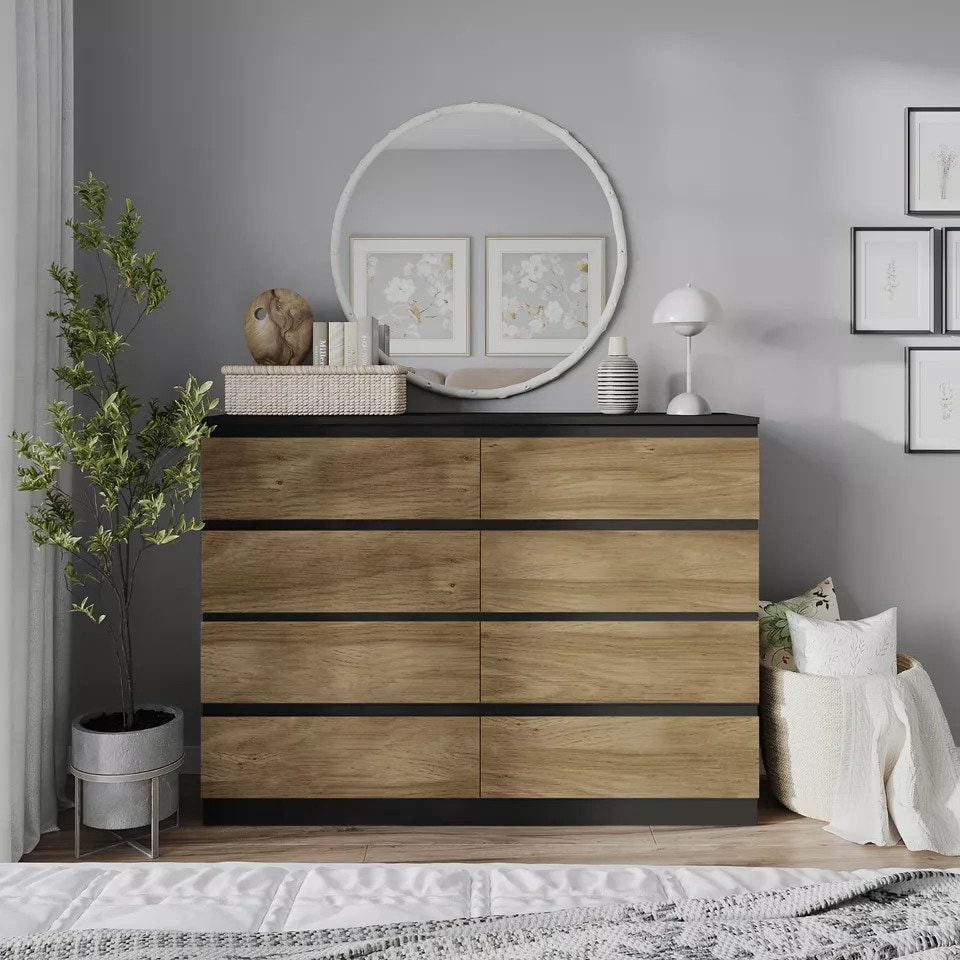 image 1 of Minimalist Chest of 8 Drawers - 88.3x120x35cm | Black | Black & Oak | 1