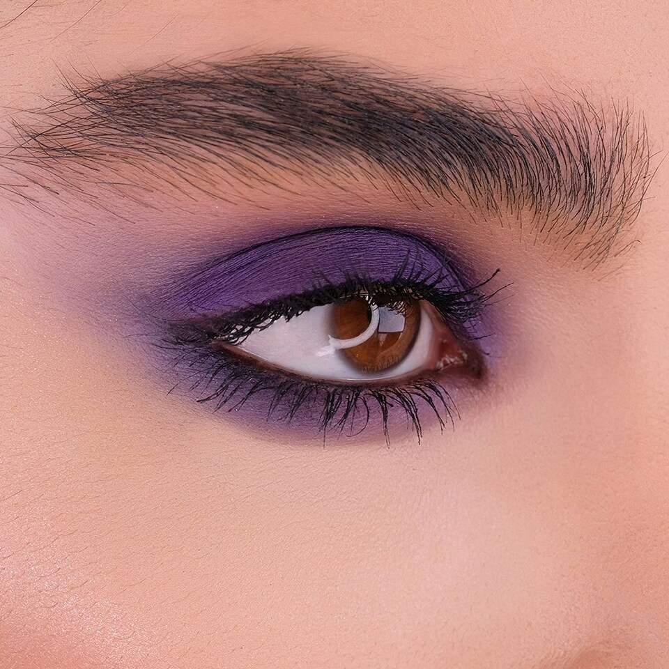 image 1 of SHIMMER MONO EYESHADOW Multi | 032 PLUM