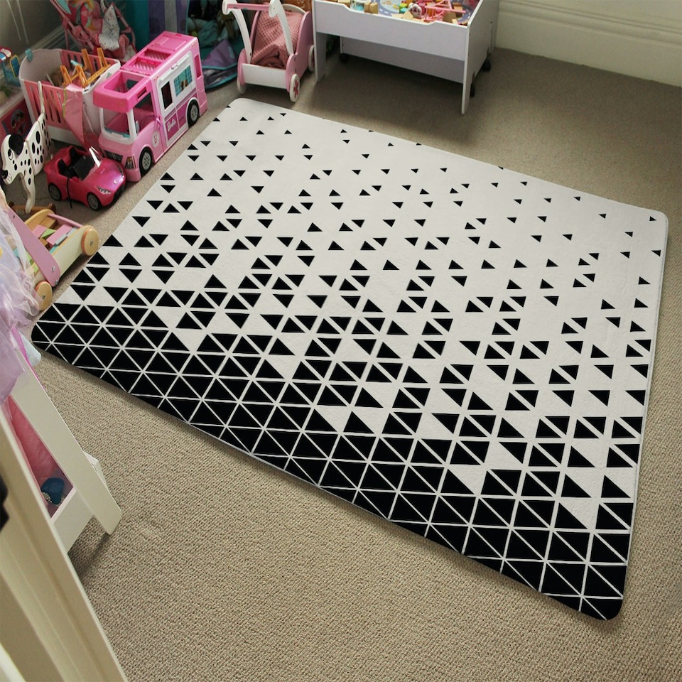 image 1 of Geometric Triangles (Rug) Black | XL: 160x230cm