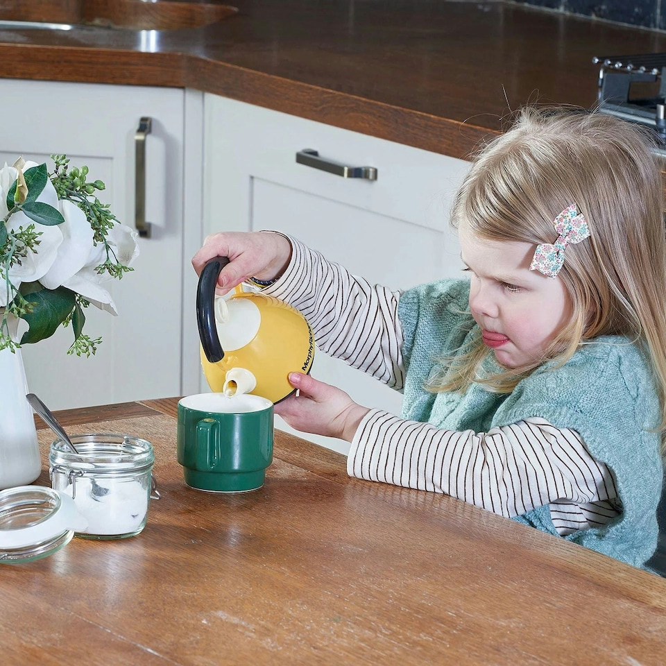 image 1 of Casdon Morphy Richards Toaster & Kettle