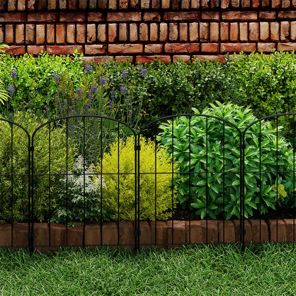 image 1 of Levede 10 Pack Metal Garden Fence Decorative Animal Barrier Outdoor Pet Border | Black