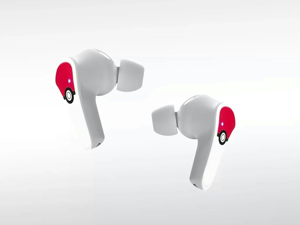 image 1 of OTL Pokémon Pokéball TWS Earpods | White