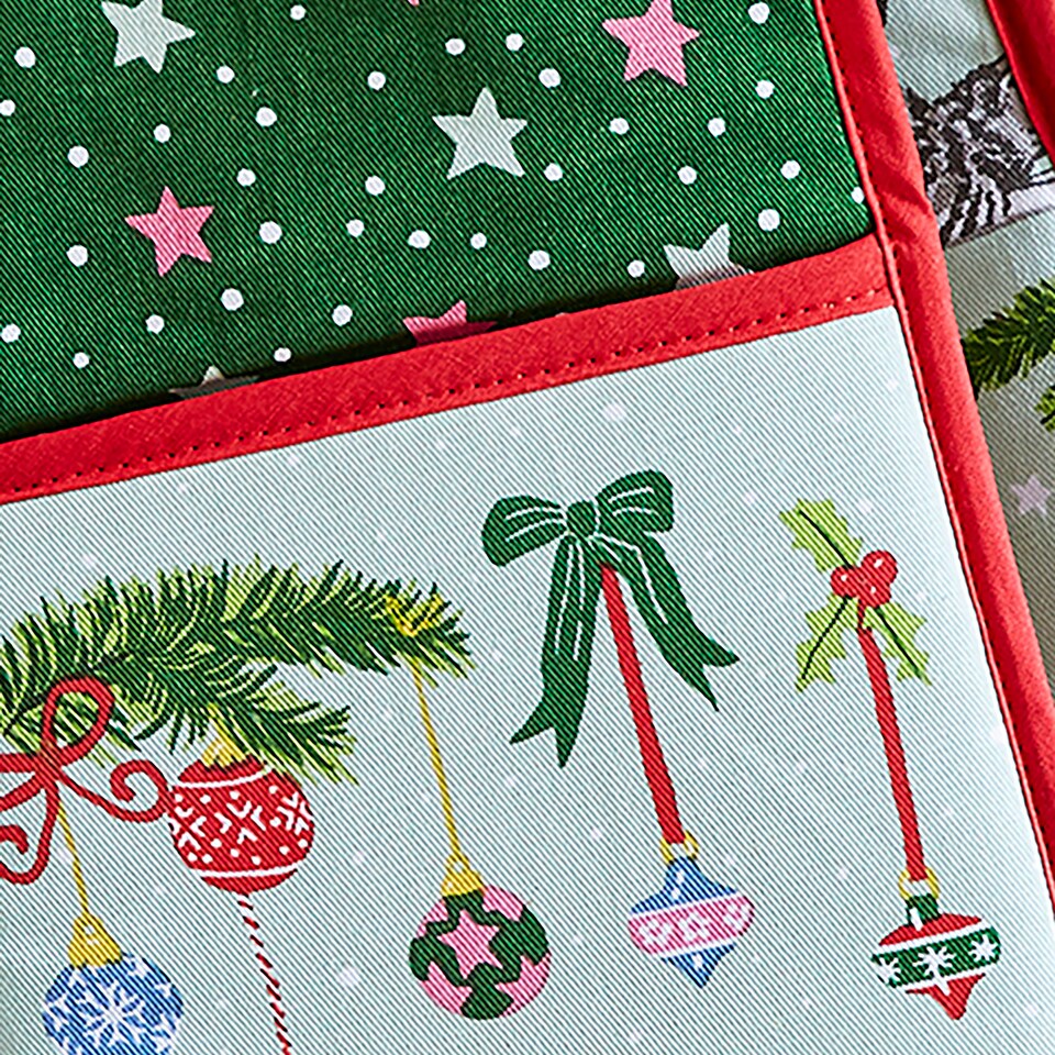 image 1 of Ulster Weavers Christmas Cats Double Oven Glove Seafoam