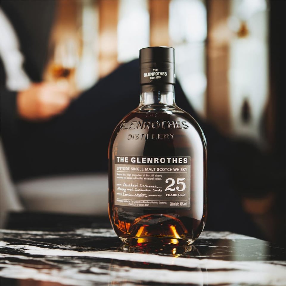image 1 of Glenrothes - Speyside Single Malt Scotch 25 year old Whisky (Old Bottling) | Multi | Full rich dark gold | salted caramel, mango and coriander seeds | 1