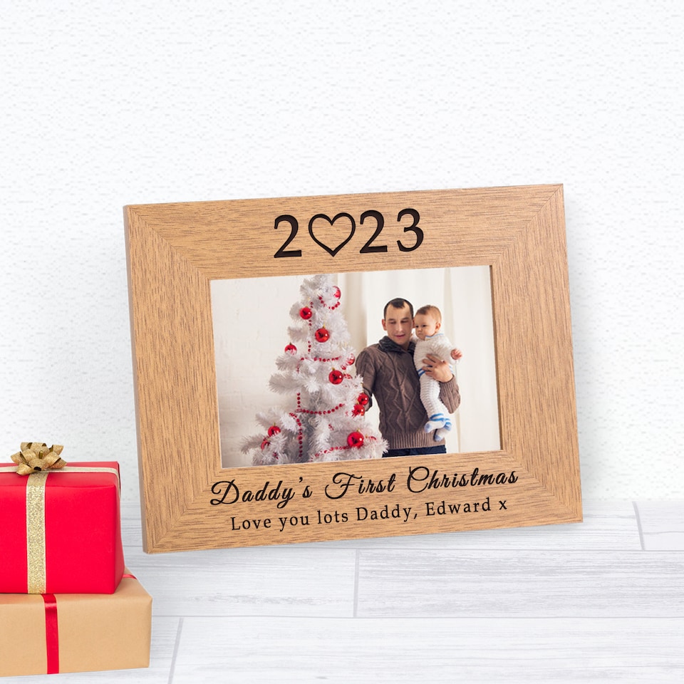 image 1 of Personalised Daddy's First Christmas Wood Picture Frame 6 x 4 Dad
