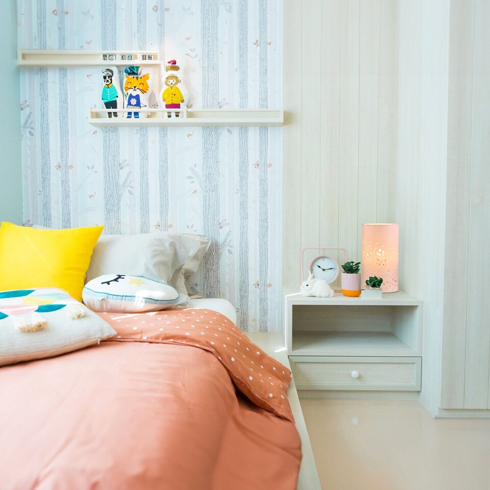 image 1 of Contemporary Stars Decorated Children/Kids Blush Pink Cotton Bedside Table Light | Pink | Pink | 1