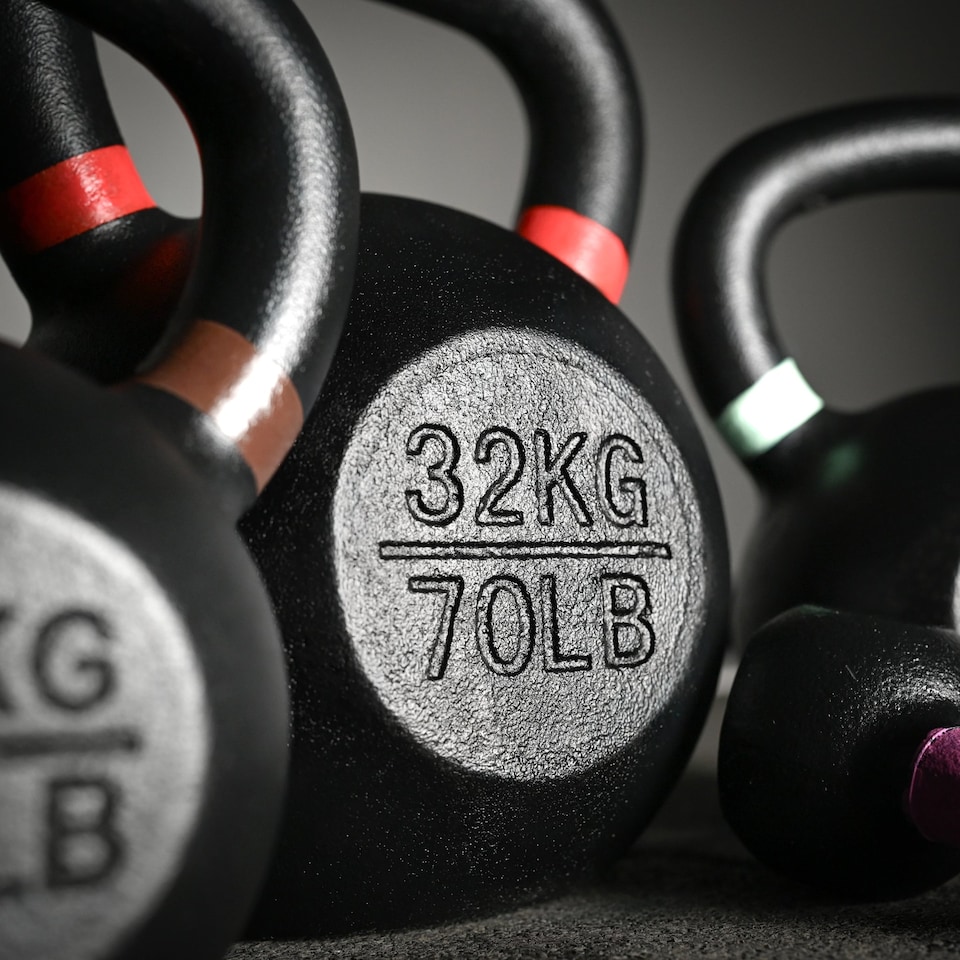 image 1 of GYM SETS Cast Iron Kettlebells- (4kg-6kg-8kg-12kg-16kg Kettlebell Set)
