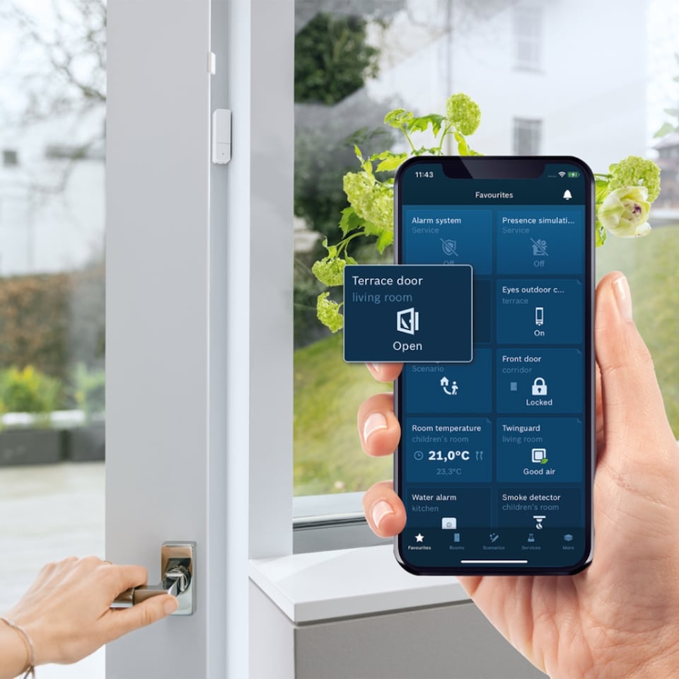 image 1 of Bosch Smart Home Door/window Contact II [+M]