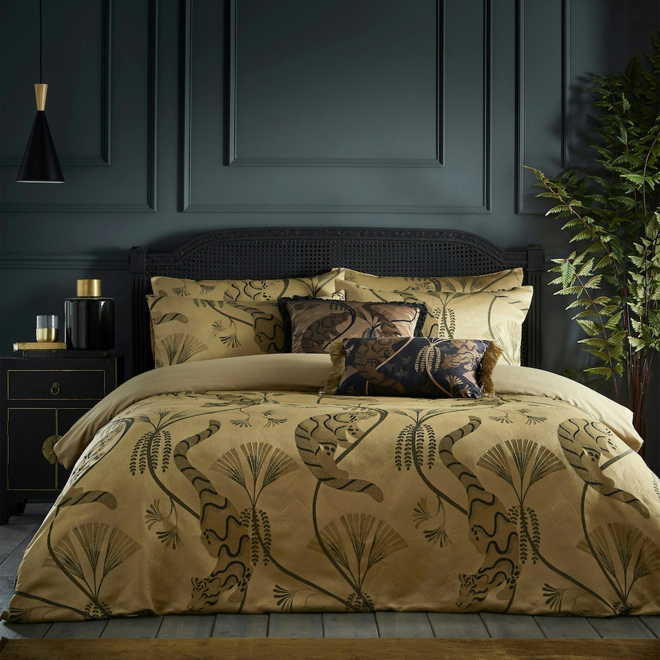 image 1 of Paoletti Moondusk Exotic Animal Jacquard Super King Duvet Cover Set