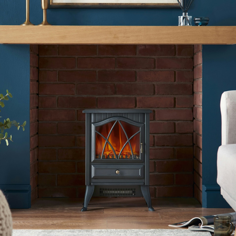 image 1 of VonHaus Electric Stove Heater 1800W Black