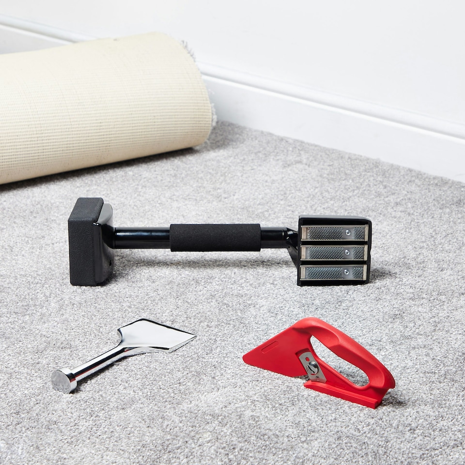 image 1 of VonHaus Carpet Stretching Kit with Knee Kicker and Accessories
