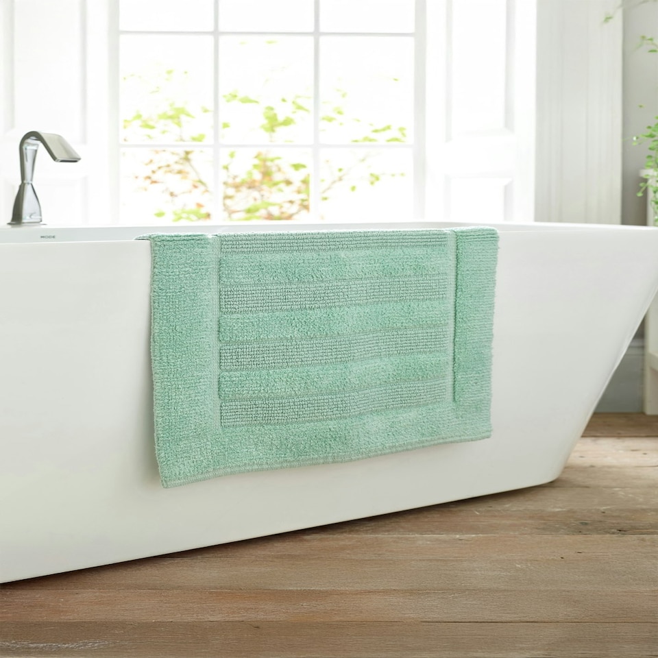 image 1 of Bliss Pima 100% Cotton Bath Mat 50x80cm – Ultra-Soft 1600GSM Luxury Bathroom Rug Green | Spearmint | 50 x 80cm
