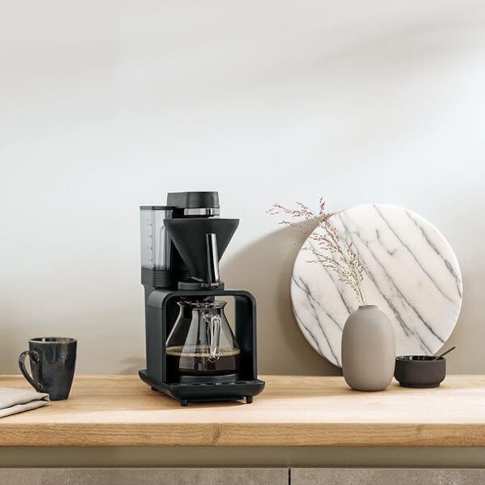 image 1 of Melitta EPOUR Chrome Filter Coffee Machine 1024-11