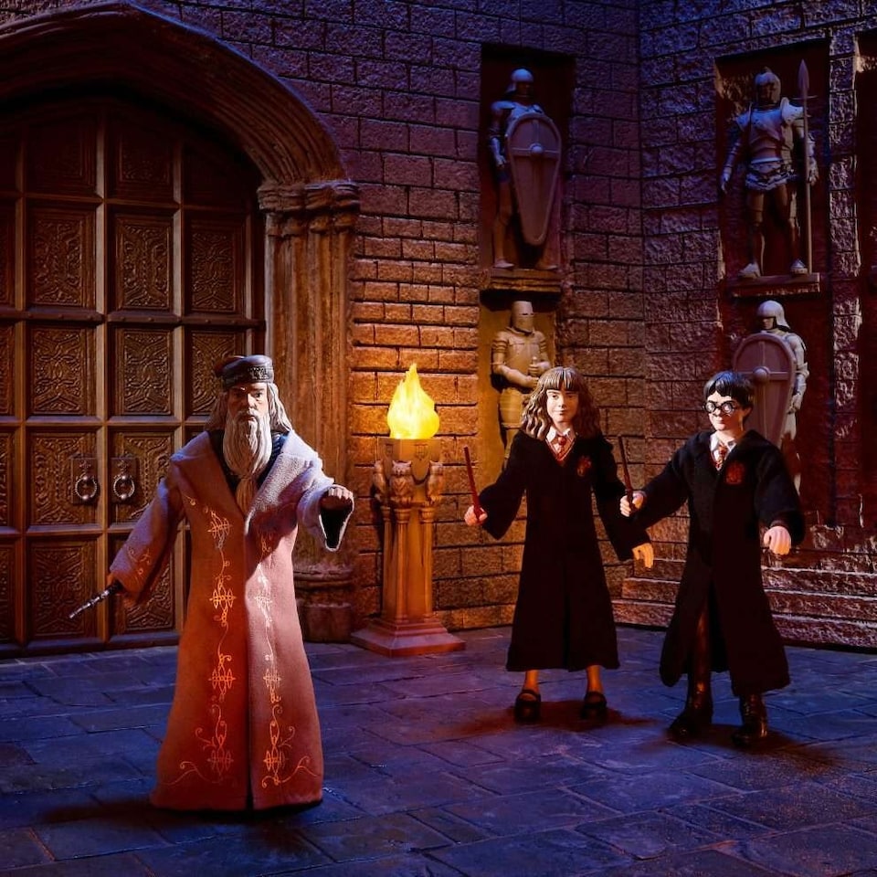 image 1 of Harry Potter Albus Dumbledore Bendyfig