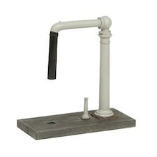Bachmann Scenecraft Lucston Water Crane (Pre-Built)