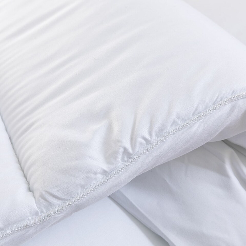 image 1 of Summer 4.5 Tog Microfibre Soft Like Down Duvet + 2 Pillows With Non Allergenic Hollowfibre Filling King White