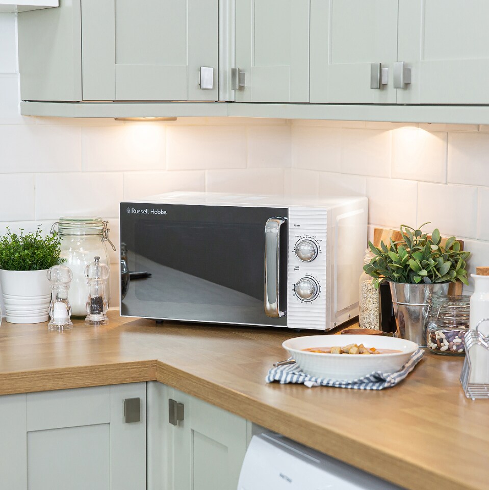 image 1 of Russell Hobbs RHM1731 White Microwave 17L 700W with Defrost & 5 Power Levels