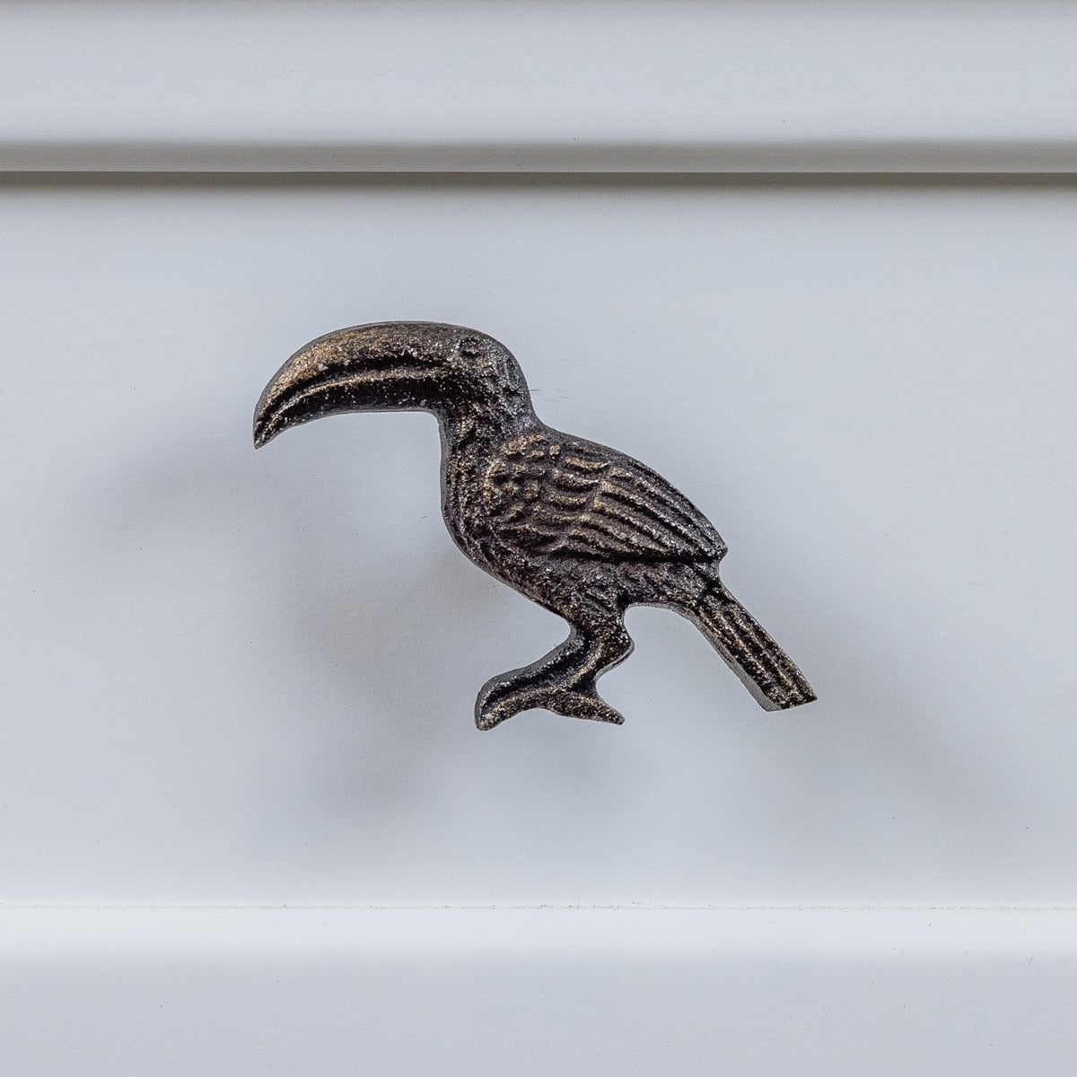 Melody Maison Rustic Toucan Drawer Knob in Brown