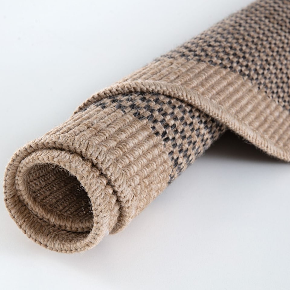 image 1 of The Rugs Nature Collection Square Dots Design Outdoor Rugs Garden Patio | 5200