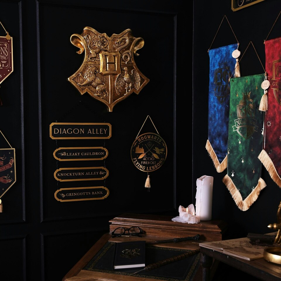 image 1 of Warner Bros Harry Potter Alumni Wall Shield