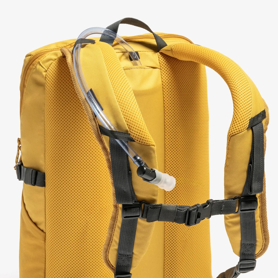 image 1 of Decathlon Arpenaz 500 20L hiking backpack