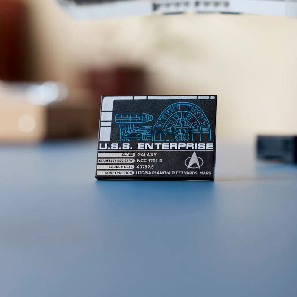 image 1 of LEGO Star Trek USS Enterprise NCC-17101 10356