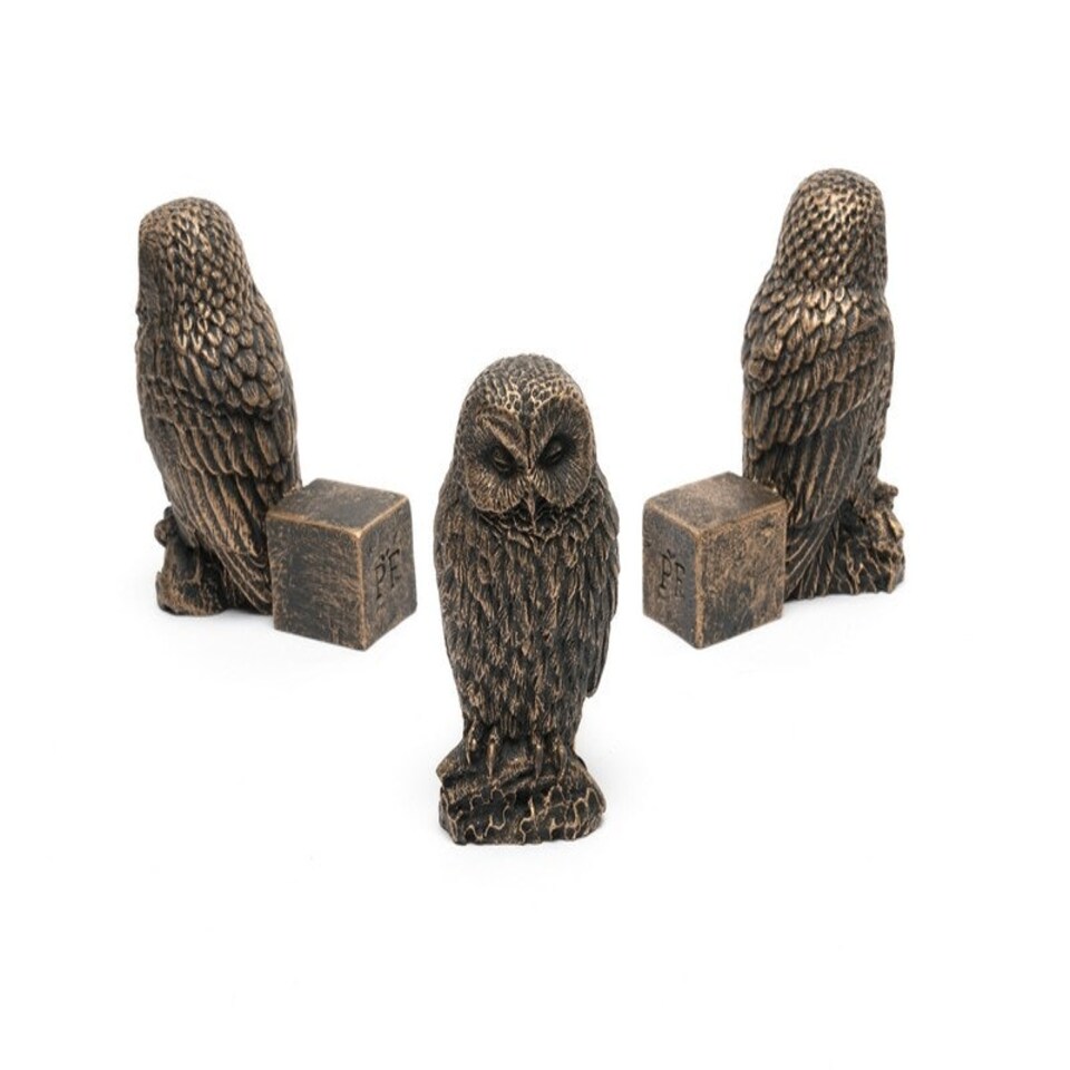 image 1 of Tawny Owl Plant Pot Feet - Set of 3 - L8 x W4.5 x H9.5 cm Grey