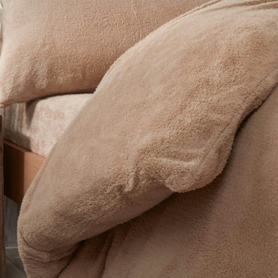 image 1 of OHS Soft Teddy Fleece Duvet Cover and Pillowcase Bedding Set, Super King - Latte