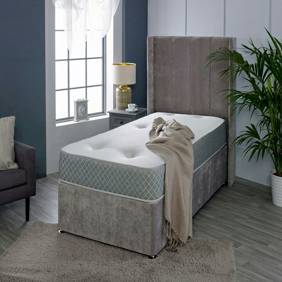 image 1 of Nebraska Tufted Hybrid Mattress - Soft Feel Cool Touch Quilted Sleep Surface Grey | Single