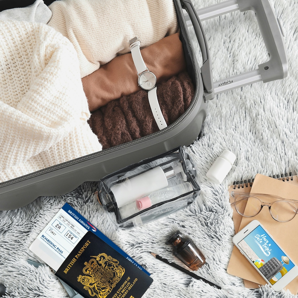 image 1 of Flight Knight Bubble Suitcase - Ryanair easyJet Jet2 Approved - 8 Wheel Carry Cabin Hardcase 55x35x20cm Grey | Charcoal | Cabin Bag