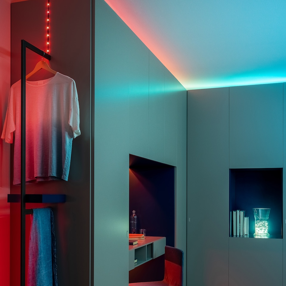 image 1 of Twinkly Dots 200 Lights String 10M Black Wire