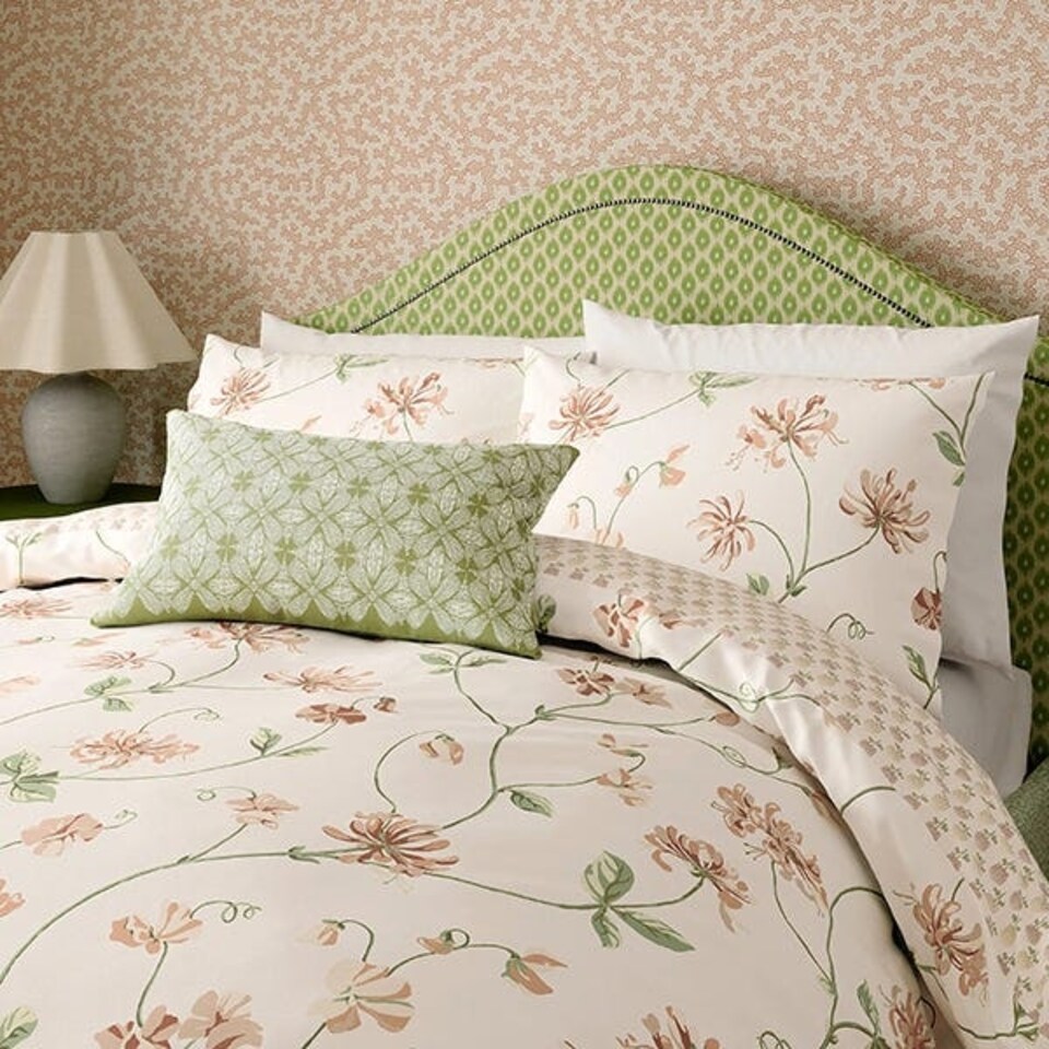 image 1 of Sanderson Options Honeysuckle & Sweetpea Cover Set King Size Rose
