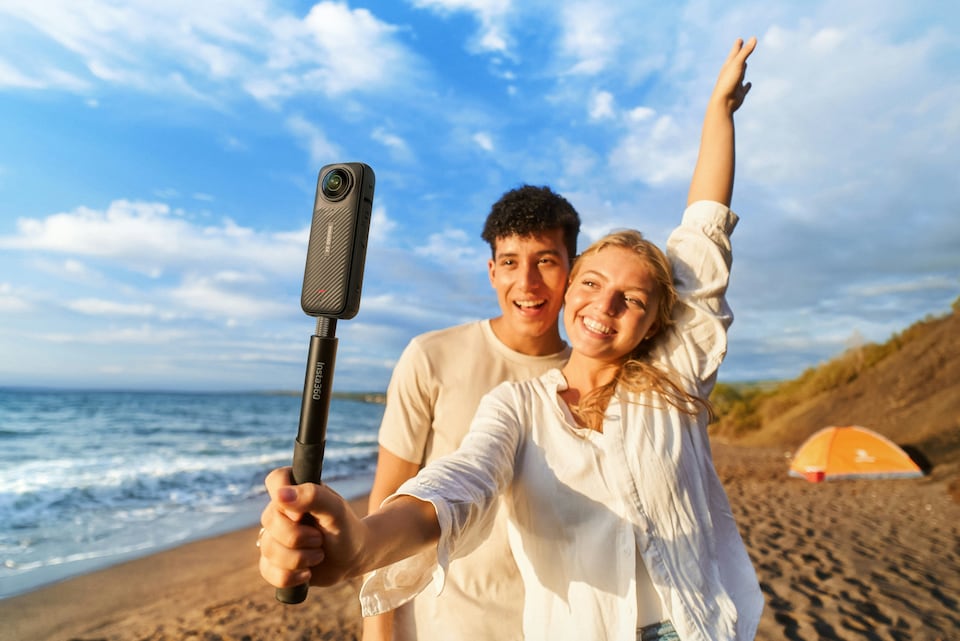 image 1 of Insta360 X4