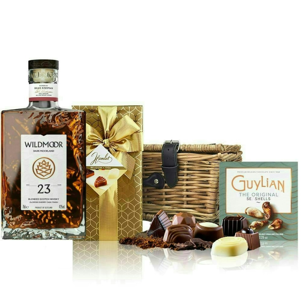 Wildmoor 23 Year Old Dark Moorland Whisky Whisky and Chocolates Hamper 70cl 42% abv