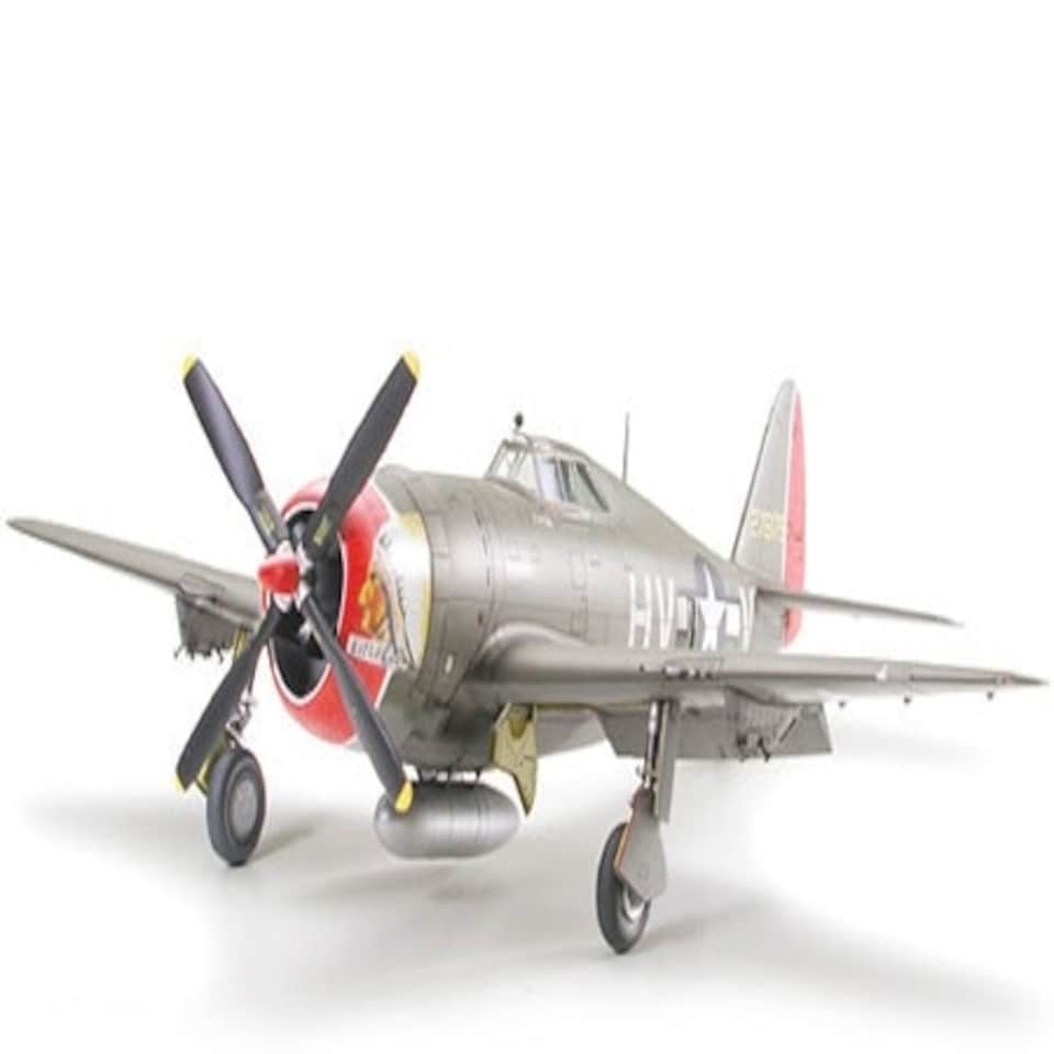 Tamiya Republic P-47D Thunderbolt Razorback (1:48 Scale)