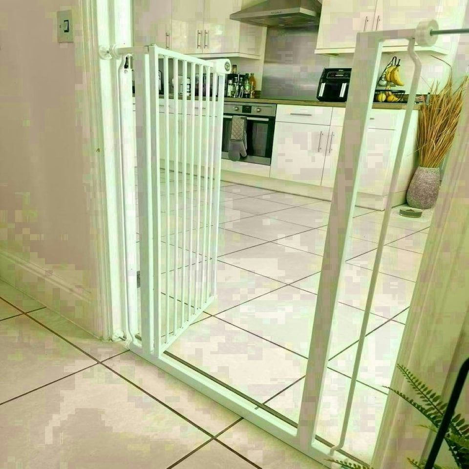image 1 of Bettacare Child and Pet Gate Narrow, 68.5cm - 75cm, White, Extra Tall Gate 104cm in Height, Narrow Pressure Fit Stair Gate