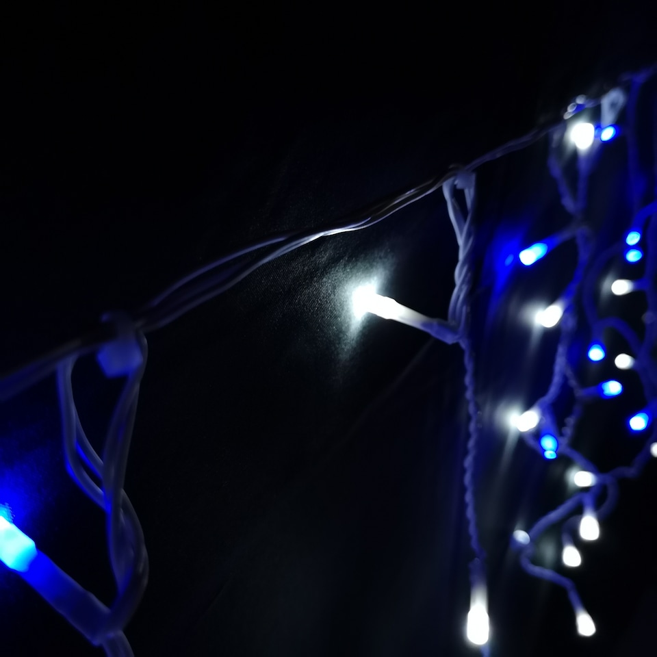 image 1 of 640 LED 16m Premier Christmas Outdoor 8 Function Icicle Lights in Blue & White