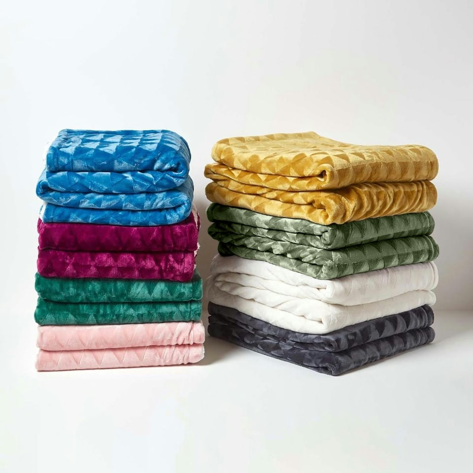 image 1 of Homescapes Sage Green Geometric Triangle Velvet Throw - 130 x 160 cm | Green