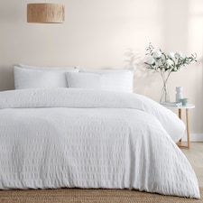 Serene Honley Seersucker Duvet Cover Set White