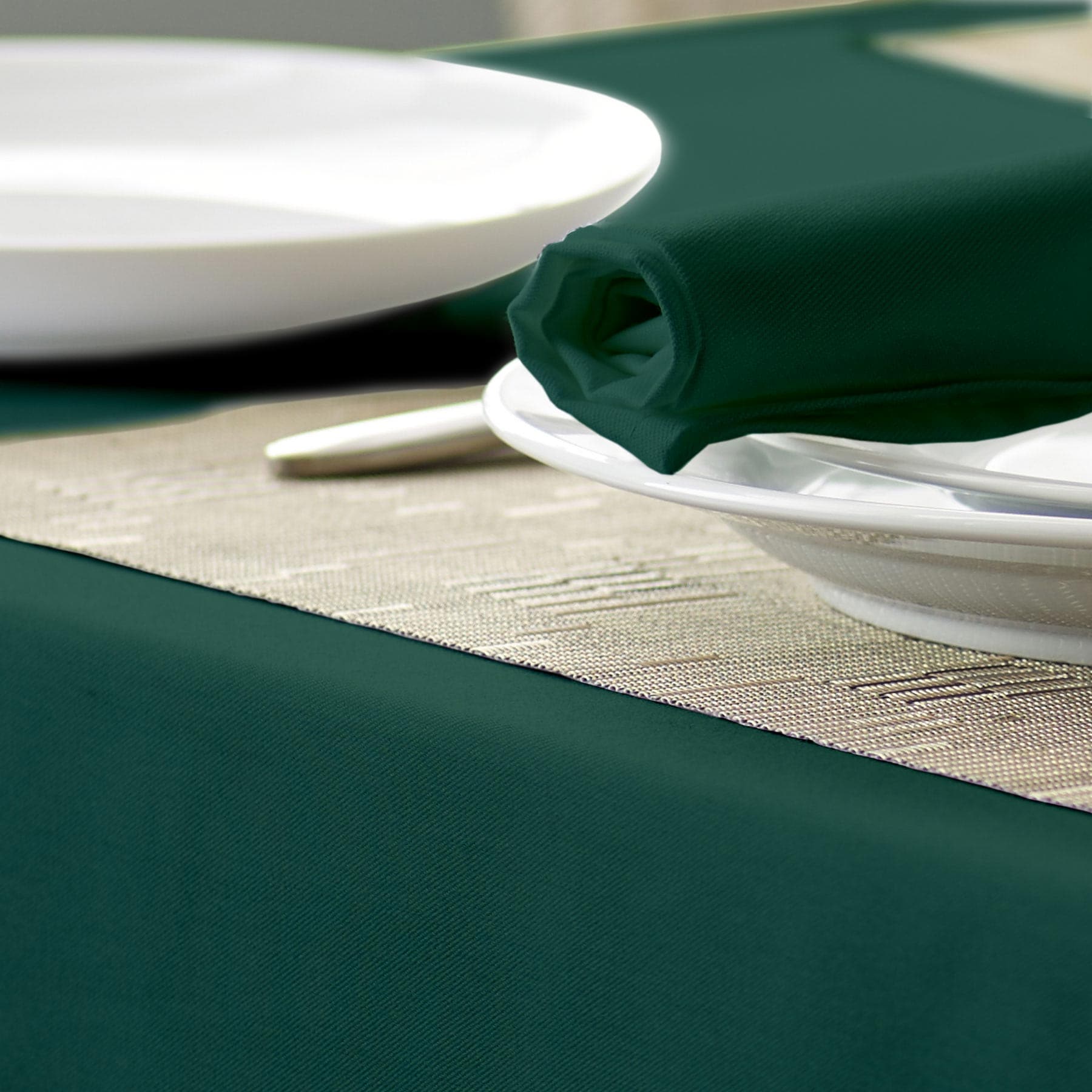 Vision Polyester Plain Circular Tablecloths in Dark Green | Size: 224 cm