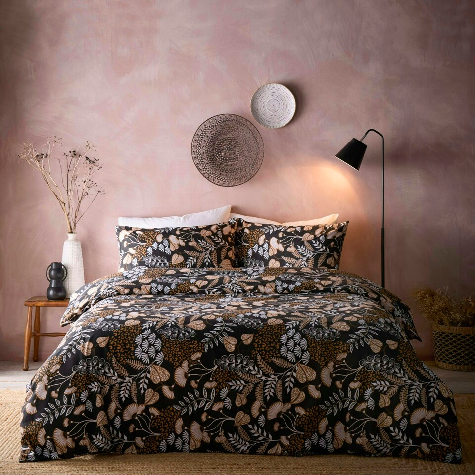 image 1 of Portfolio Home Jephson Botanical Soft Easy Care Bed Linen Bedding Duvet Cover Quilt Set With Pillow Case Black | Double