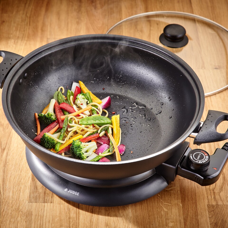 image 1 of Judge Electric Family Wok 32cm Non-Stick with Lid 1500W